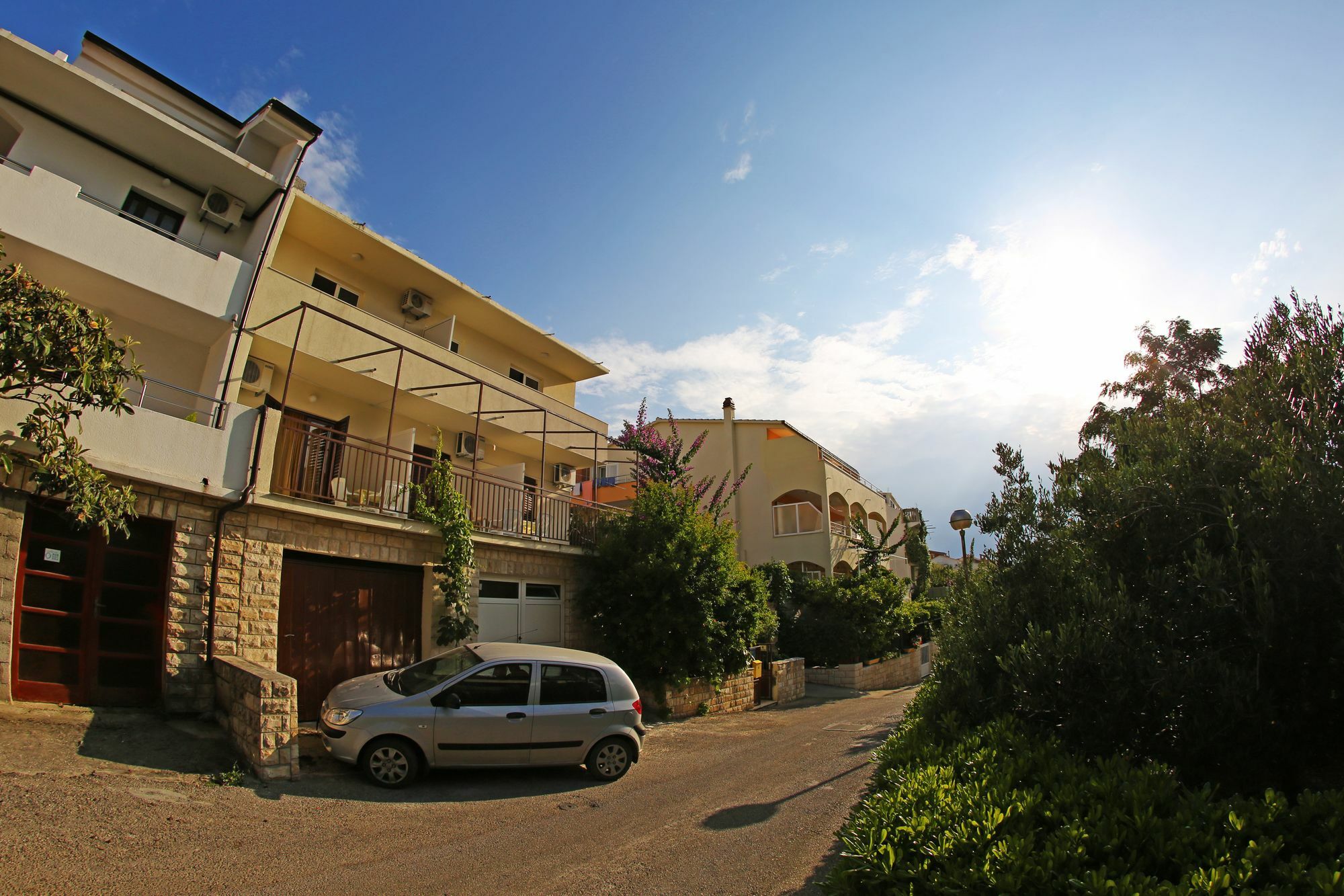 Apartments And Rooms Zvjezdana Hvar Town Luaran gambar